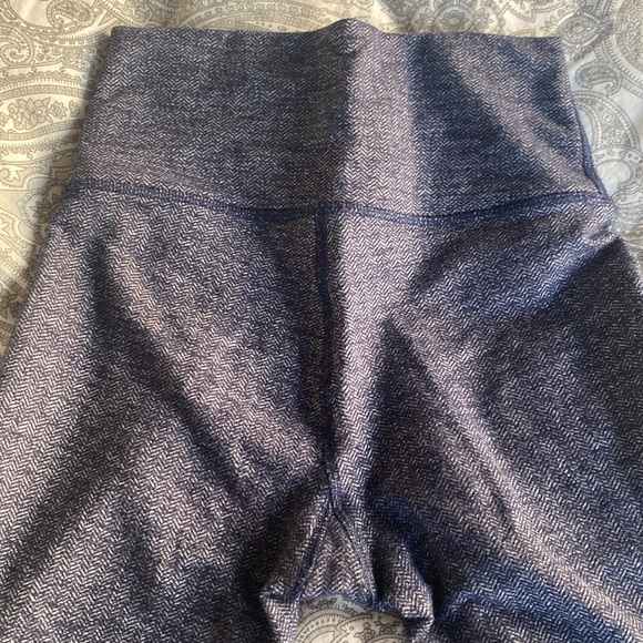 TNA houndstooth leggings perfect condition - Picture 5 of 6